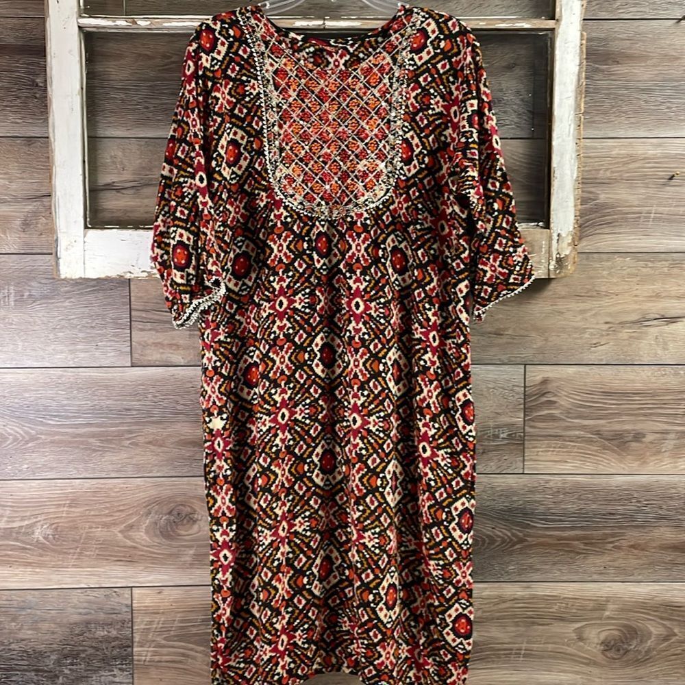 JMD Kaftan Tunic Dress Sequined Metallic Trim Southwestern Print Red Black Tan